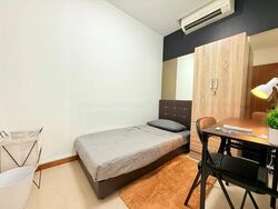 The Lakeshore (D22), Condominium #453846251